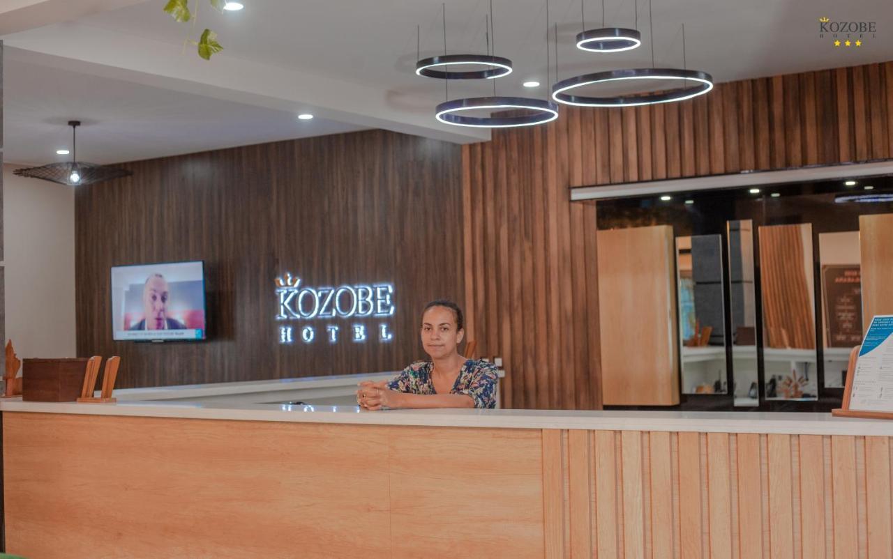 Kozobe Hotel Ambilobe Dış mekan fotoğraf